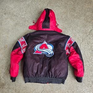 Vtg 90s PRO PLAYER Colorado Avalanche NHL Hooded Reversible Puffer Jacket Med